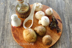 Картофель по-деревенски с шампиньонами: Ингредиенты