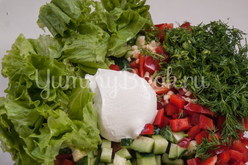 Овощной салат с нутом - шаг 6