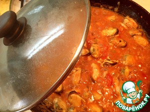 Паста с томатным соусом и мидиями – пошаговые рецепты с фото