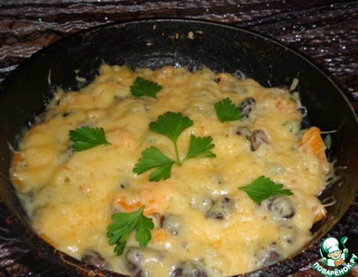 Рецепт: Картофель, тушеный в сковороде с фасолью