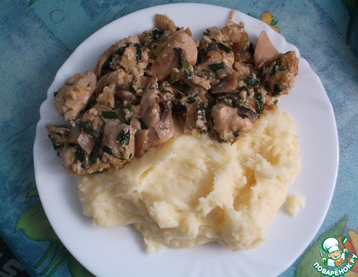 Рецепт: Курица с грибами со сливками и сыром