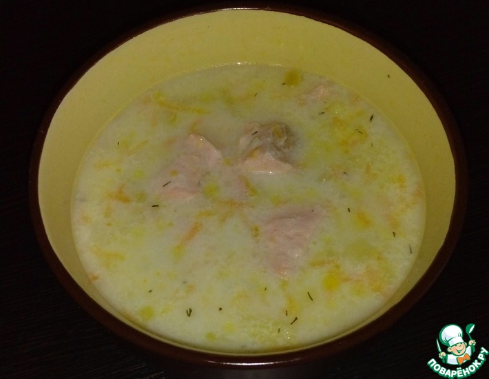 Рецепт: Сливочный суп с лососем