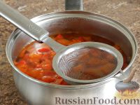 Фото приготовления рецепта: Суп-пюре из тыквы с курицей - шаг №9