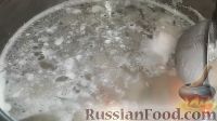 Фото приготовления рецепта: Украинский борщ со свёклой, на свиных рёбрах - шаг №2