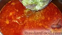 Фото приготовления рецепта: Украинский борщ со свёклой, на свиных рёбрах - шаг №22