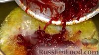 Фото приготовления рецепта: Украинский борщ со свёклой, на свиных рёбрах - шаг №20