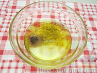 Фото приготовления рецепта: Селёдка с луком в горчичном маринаде - шаг №6