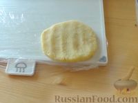 Фото приготовления рецепта: Картофельные зразы с фаршем и сыром (на сковороде-гриль) - шаг №8