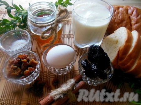 Для приготовления сладких гренок с яйцом и молоком потребуется простой набор ингредиентов