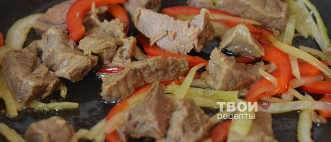 Рисовая лапша с мясом и овощами – кулинарный рецепт