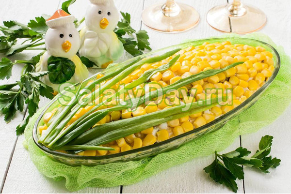 Салат «Кукурузик» с грибами, кукурузой и рисом