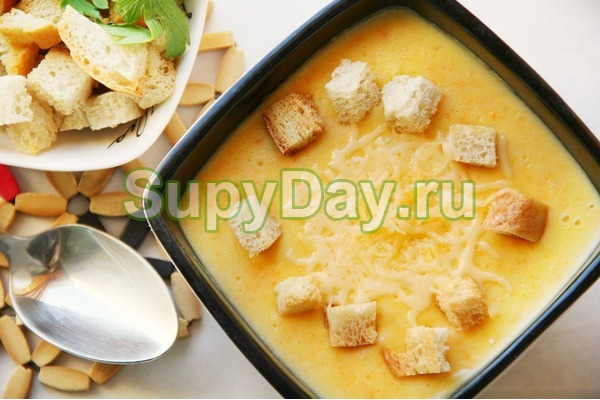 Тыквенный крем суп с красной чечевицей и овощами