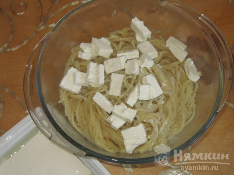 Спагетти с сербской брынзой - фото шаг 4