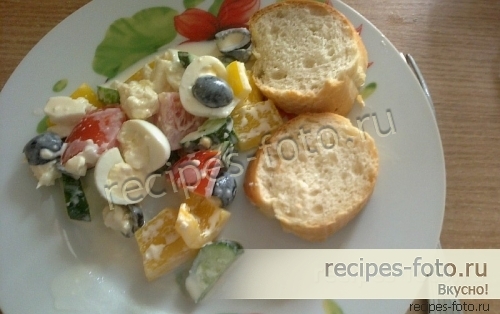 Греческий салат с брынзой и перепелиными яйцами пошаговый рецепт с фото
