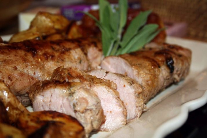 Как приготовить нежную свиную вырезку в духовке: пошаговые рецепты с фото
