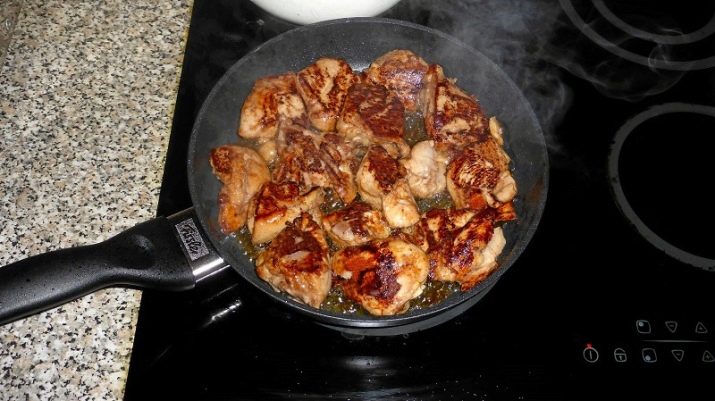 Мясо индейки, жареное на сковороде - пошаговые фото в рецептах