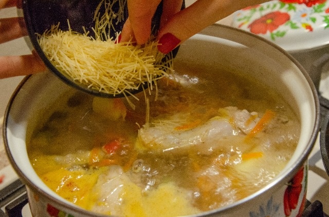 Грибной суп с курицей - пошаговые рецепты с фото