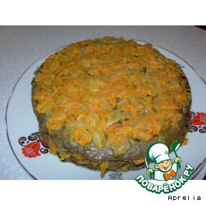 Рецепт: Печеночный торт с морковной начинкой