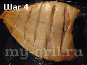 Камбала запеченная в духовке - простой рецепт рыбы в фольге, с овощами, картошкой и со сметаной