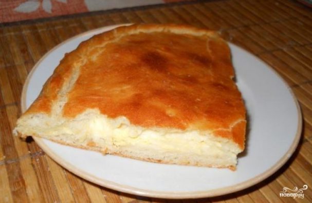 Пирог с плавленым сыром