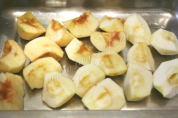 Постные оладьи с яблоками – кулинарный рецепт