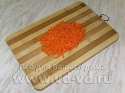 Шинкованная морковка