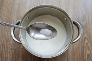 Молочный суп с галушками - фото шаг 5