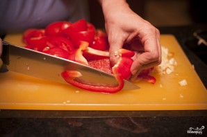 Паста с помидорами и чесноком - фото шаг 5