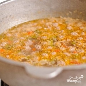 Суп с фрикадельками и помидорами - фото шаг 18
