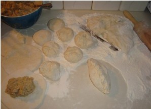 Пирожки с картошкой и мясом - фото шаг 5