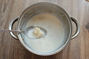 Молочный суп с галушками - фото шаг 7