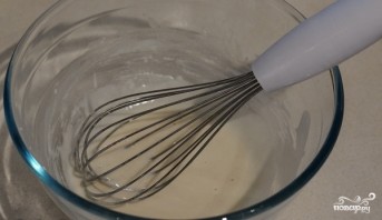 Кальмары в кляре на сковороде - фото шаг 2