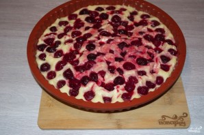Вишневый пирог из замороженной вишни - фото шаг 6