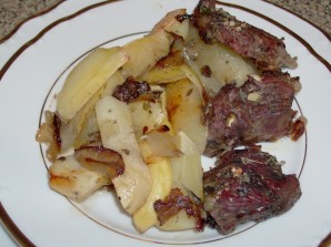 Баранина в духовке с картофелем - фото шаг 4
