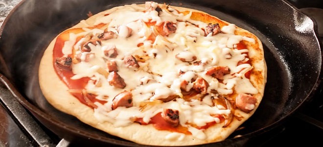 Пицца с фаршем - простая версия вкусного итальянского блюда