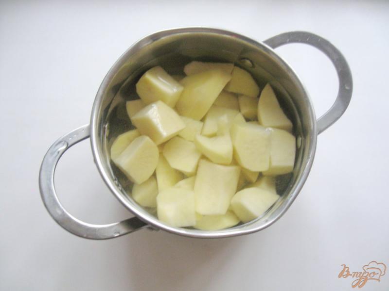Фото приготовление рецепта: Вареники с картофелем, тыквой и зеленым луком шаг №1
