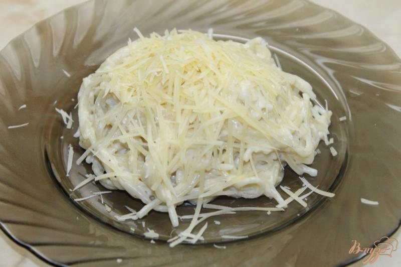 Фото приготовление рецепта: Спагетти с брынзой шаг №5