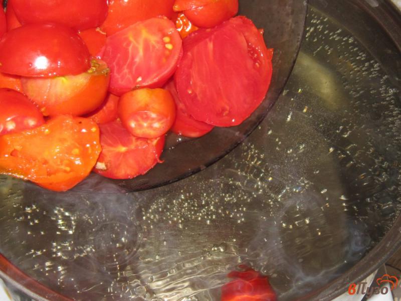 Фото приготовление рецепта: Суп летний с фрикадельками и помидорами шаг №1