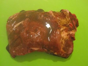Свинина в брусничном соусе: рецепт нежнейшего мяса для вас и ваших друзей