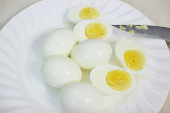 Отварные яйца