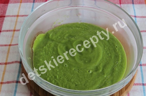 Суп-пюре из брокколи и зеленого горошка фото 5