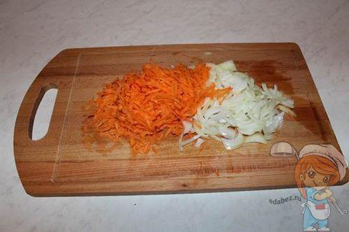 Подготавливаем морковку