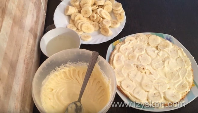 Как приготовить очень вкусный банановый торт