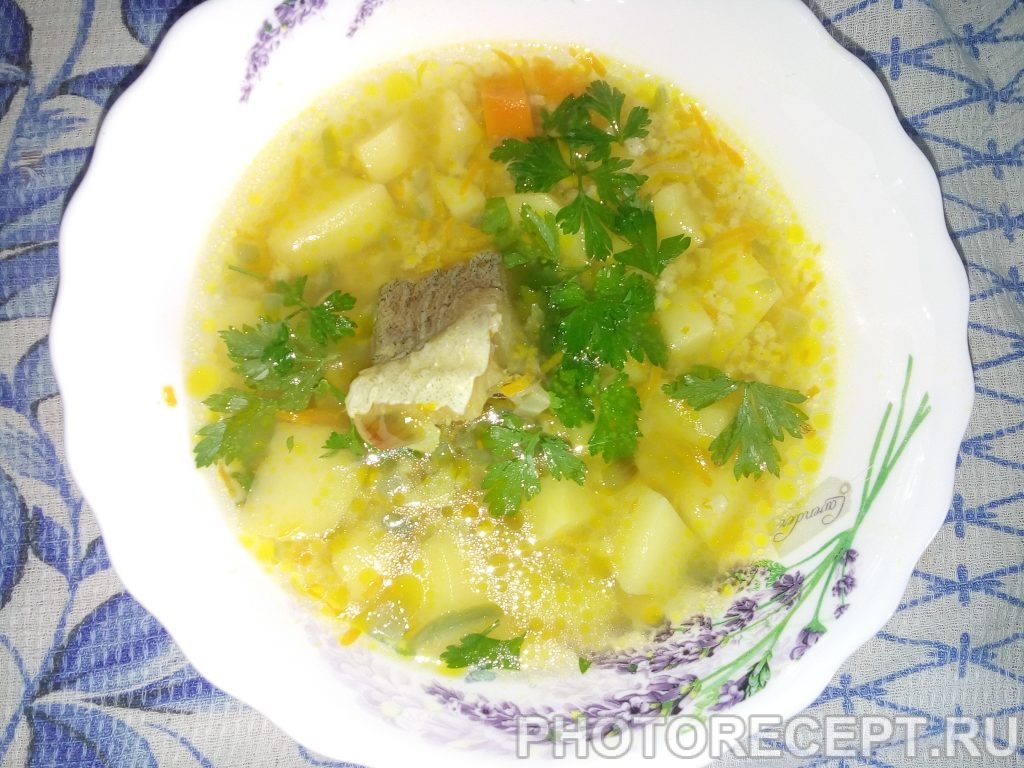 Фото рецепта - Рыбный суп с пшеном - шаг 5