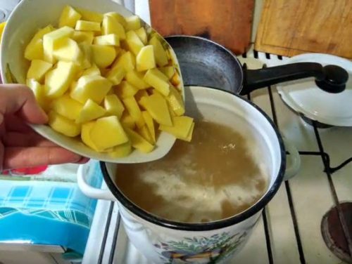 Гороховый суп с копчеными ребрышками - рецепты приготовления супа в домашних условиях