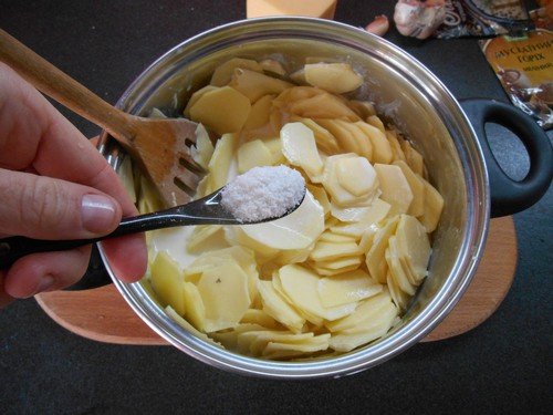 Рецепт гратена - как приготовить запеченный картофель с золотистой корочкой