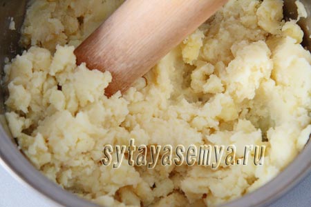 Картофельные гнёзда с фаршем в духовке: рецепты пошагово с фото