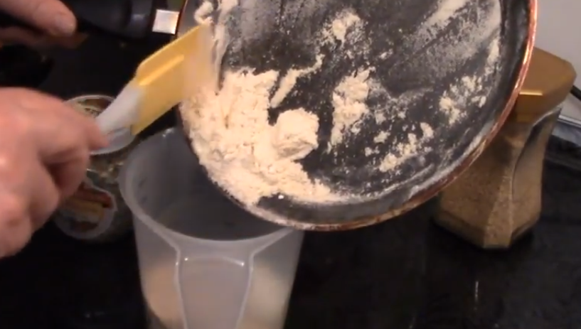 Ёжики из фарша с рисом и подливкой - пошаговые рецепты с фото