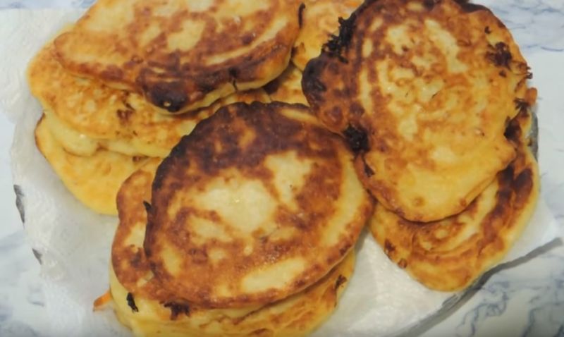 Пирожки с капустой жареные на сковороде – быстрые и вкусные рецепты с фото пошагово