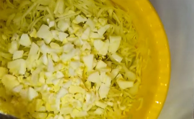 Заливной пирог с капустой –  быстрые и вкусные рецепты с фото пошагово